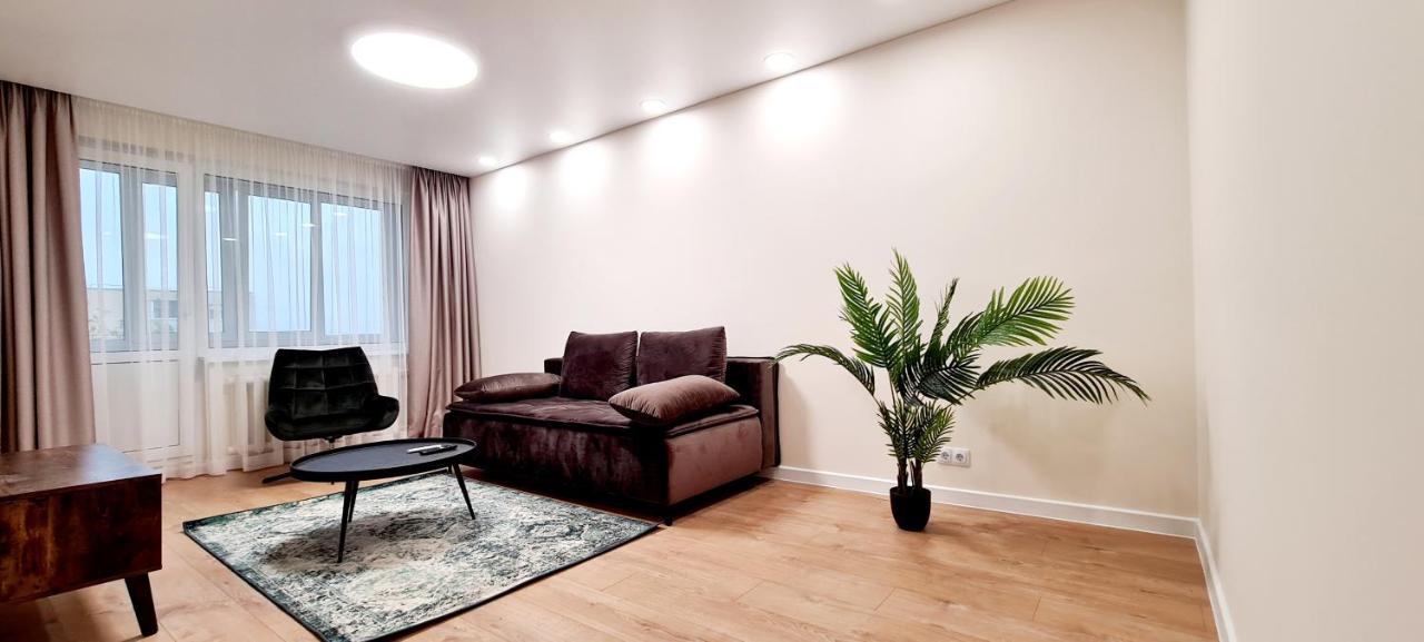 Sonata Apartment ปาเนเวชิส ภายนอก รูปภาพ