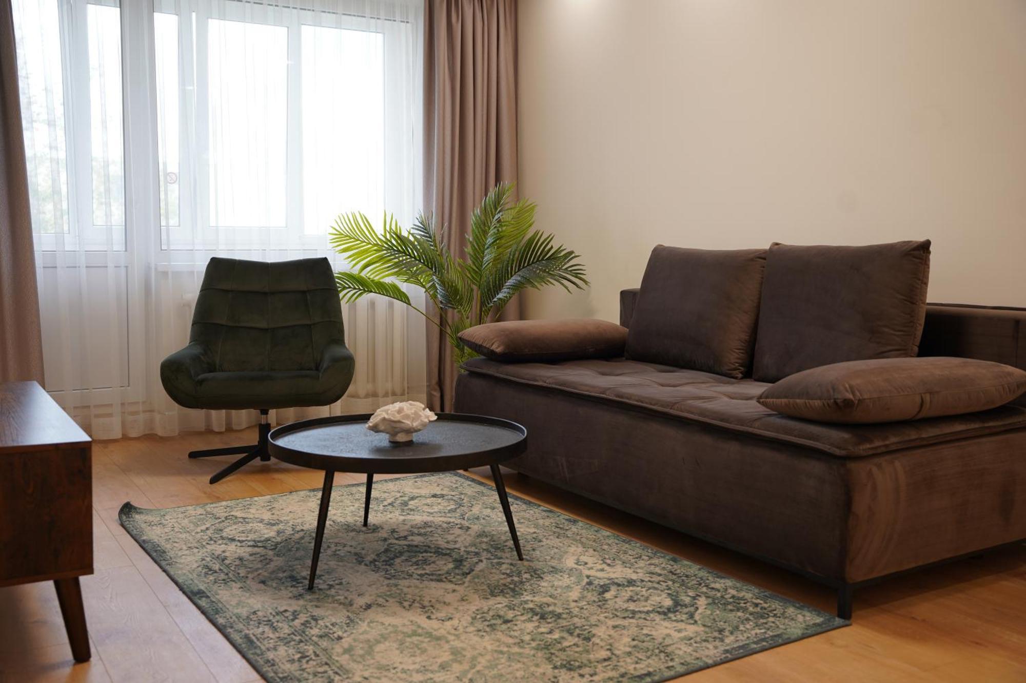 Sonata Apartment ปาเนเวชิส ภายนอก รูปภาพ